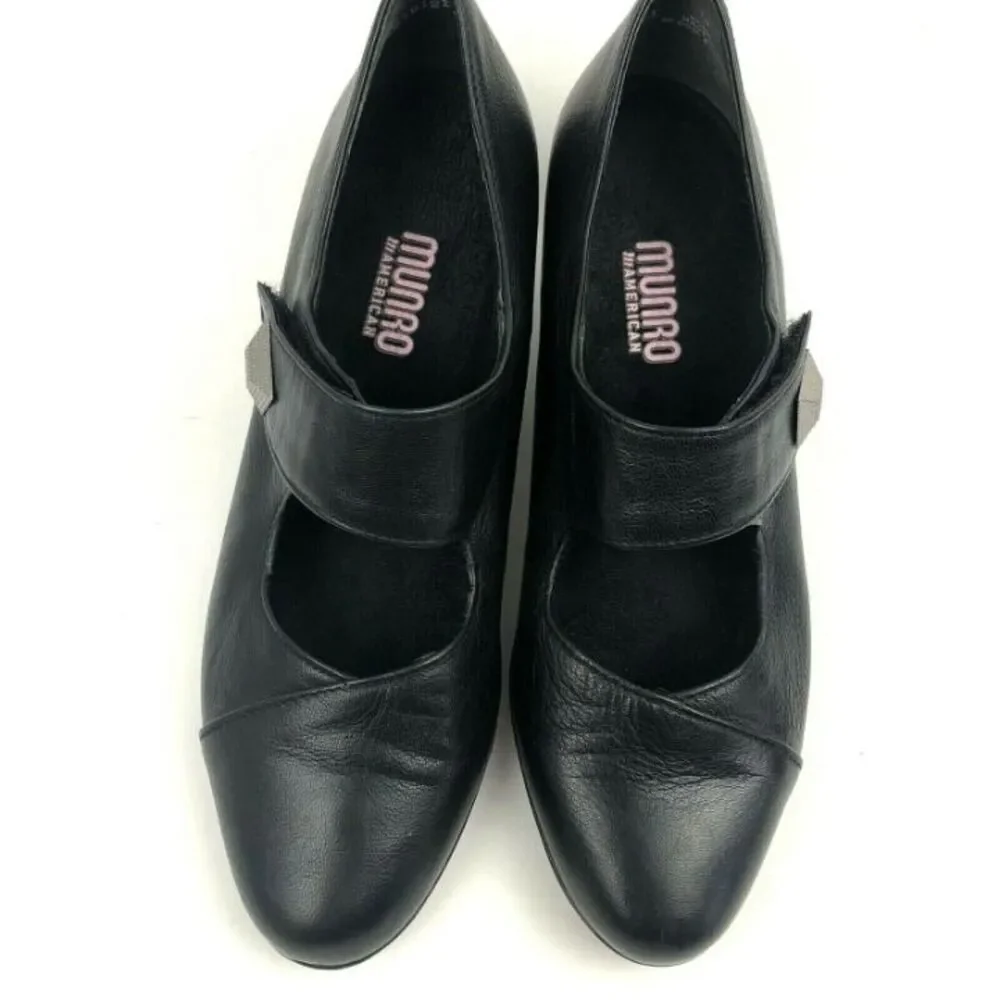 Munro american leann